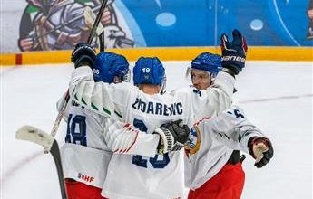 منتخب الكويت لهوكي الجليد يتصدر المجموعة الأولى لمنافسات بطولة كأس العرب