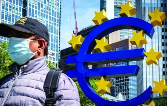 هل دخلت منطقة اليورو مرحلة «فقر تضخمي»؟