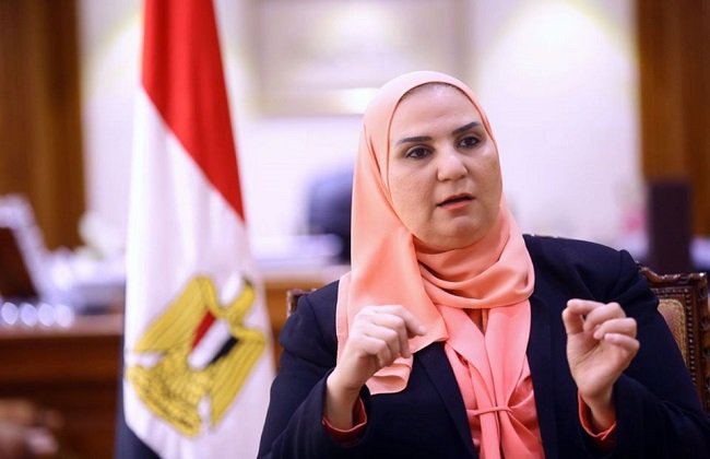 مصر.. وزيرة التضامن توجه الشكر لقرينة الرئيس السيسي لدعمها الهلال الأحمر المصري مصر.. وزيرة التضامن توجه الشكر لقرينة الرئيس السيسي لدعمها الهلال الأحمر المصري