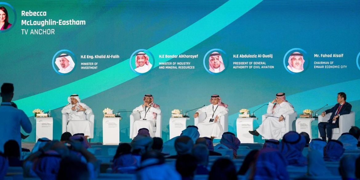 رئيس الطيران المدني السعودي: إستراتيجيتنا تركز على جعل المملكة منصة لوجستية عالمية ومحورًا إقليميًا رائدًا رئيس الطيران المدني السعودي: إستراتيجيتنا تركز على جعل المملكة منصة لوجستية عالمية ومحورًا إقليميًا رائدًا