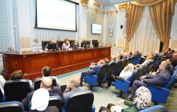 «السعيد» تستعرض أهم المشروعات والمبادرات بقطاع التعليم ضمن قطاعات التنمية البشرية بالخطة الاستثمارية لعام 2024/2023 أمام مجلس الشيوخ