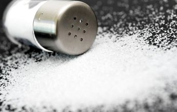 القاتل الصامت.. آثار جانبية سلبية للإفراط في تناول الملح