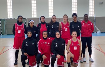 فريق الشارقة لرياضة المرأة يتأهل لنهائي كأس السلة