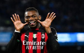 ميلان الإيطالي يتخذ قرارا نهائيا بشأن مستقبل رافائيل لياو.. فما هو؟