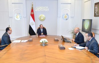 الرئيس المصري يطّلع على جهود إنشاء محاور لوجستية تنموية متكاملة