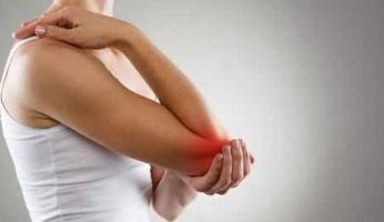 منها ألم المفاصل تعرف على مخاطر سوء التغذية على صحة الإنسان