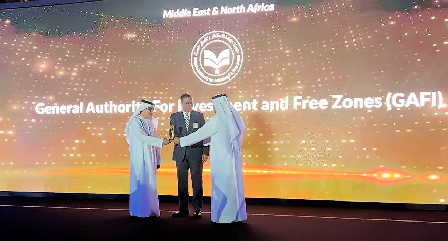 مصر تفوز بجائزة أفضل مشروع بمنطقة الشرق الأوسط وشمال أفريقيا مصر تفوز بجائزة أفضل مشروع بمنطقة الشرق الأوسط وشمال أفريقيا