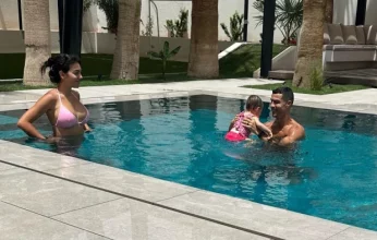 كريستيانو رونالدو ينشر صورا عن استمتاعه بالحياة في السعودية ردا على مزاعم الرحيل عن النصر