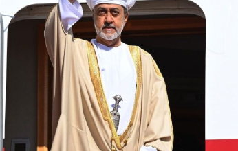 في زيارة هي الأولى منذ توليه العرش.. سلطان عمان في القاهرة اليوم