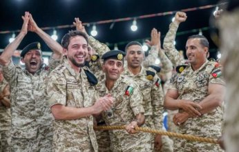 شاهد بالصور.. زفة ولي العهد الأردني العسكرية قبيل «ليلة العمر»