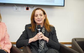 المدير التنفيذي للمعهد القومي للحوكمة تستعرض سبل تمكين المرأة في مؤتمر للقيادات النسائية