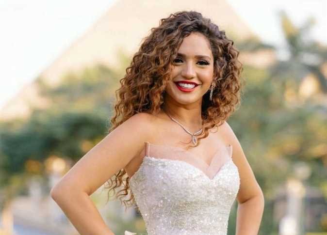 الفنانة رنا رئيس تغازل خطيبها برسالة رقيقة.. .تعرف على التفاصيل الفنانة رنا رئيس تغازل خطيبها برسالة رقيقة.. .تعرف على التفاصيل