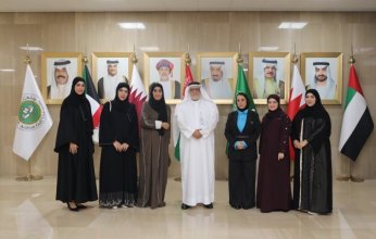 وفد من جامعة نزوى بسلطنة عمان يزور جامعة الخليج العربي