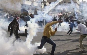 إصابة 4 فلسطينيين خلال مواجهات مع الاحتلال الإسرائيلي في نابلس