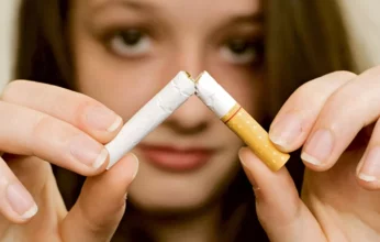 طيب أمراض قلب: التدخين يؤدي إلى مشاكل في الرئة والأعصاب ويصيب بالجلطات