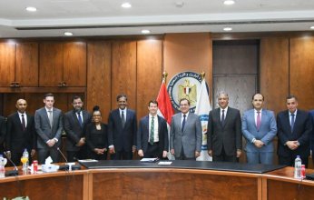 «الملا»: مصر تولى أهمية قصوى لأنشطة التصنيع والتصدير والتى تعود بالنفع على الاقتصاد
