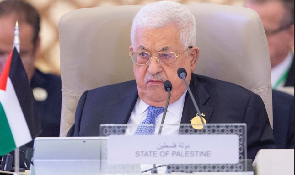 الرئيس عباس: إسرائيل تتنكر للاتفاقات الموقّعة والقرارات الأممية وتتمسك بمشروع صهيوني استعماري الرئيس عباس: إسرائيل تتنكر للاتفاقات الموقّعة والقرارات الأممية وتتمسك بمشروع صهيوني استعماري