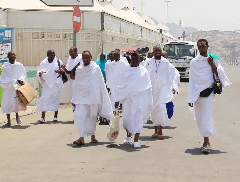 حجاج بيت الله الحرام يتوجهون غدا إلى منى لقضاء يوم التروية حجاج بيت الله الحرام يتوجهون غدا إلى منى لقضاء يوم التروية