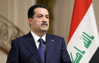 السوداني يزور مسجد الحسين ويتفقد المقتنيات المقدسة والتاريخية