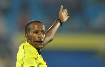 «الكاف» يجدد الثقة في تسيمبا حكمًا لمباراة الأهلي المصري والوداد المغربي