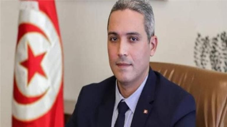 تونس تتسلم جائزة "ابن بطوطة" لدعم السياحة البينية العربية تونس تتسلم جائزة "ابن بطوطة" لدعم السياحة البينية العربية