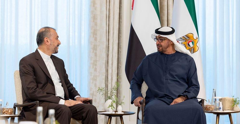 الإمارات وإيران تبحثان سبل دعم التعاون والعمل المشترك الإمارات وإيران تبحثان سبل دعم التعاون والعمل المشترك