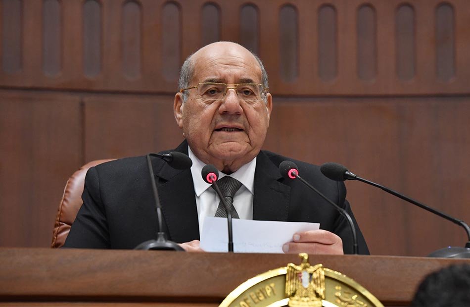 رئيس مجلس الشيوخ: 30 ينونيو خلصت مصر من سطوة جماعة باغية رئيس مجلس الشيوخ: 30 ينونيو خلصت مصر من سطوة جماعة باغية