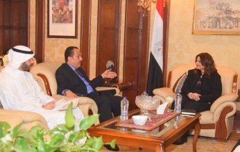 وزيرة الهجرة المصرية تستقبل السفير الكويتي بالقاهرة لبحث أوضاع الجالية المصرية بالكويت