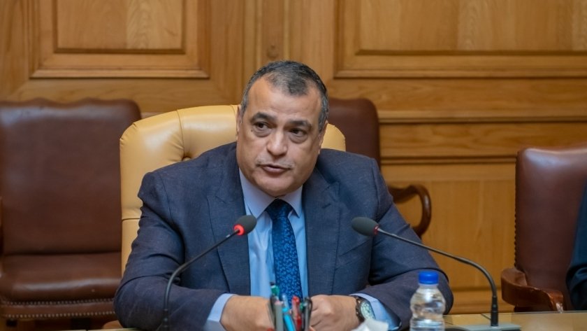 وزير الدولة للإنتاج الحربي بمصر يبحث مع وزير دفاع صربيا آليات تعزيز التعاون الثنائي وزير الدولة للإنتاج الحربي بمصر يبحث مع وزير دفاع صربيا آليات تعزيز التعاون الثنائي