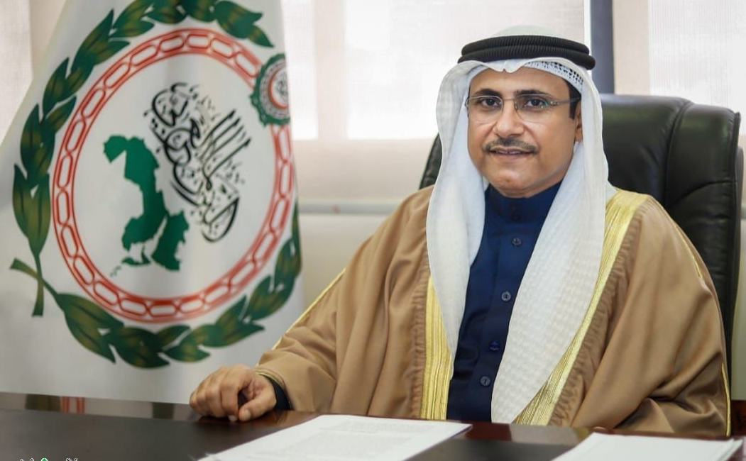 رئيس البرلمان العربي يثمن الأمر الملكي لخادم الحرمين باستضافة 1000 حاج فلسطيني رئيس البرلمان العربي يثمن الأمر الملكي لخادم الحرمين باستضافة 1000 حاج فلسطيني