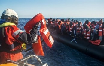 نجاة 43 مصريًا من حادث غرق مركب الهجرة غير الشرعية بسواحل اليونان