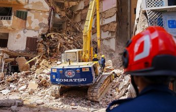 مصر.. انتشال ضحية جديدة من أسفل عقار الإسكندرية المنهار والإجمالي يصل لـ10 قتلى