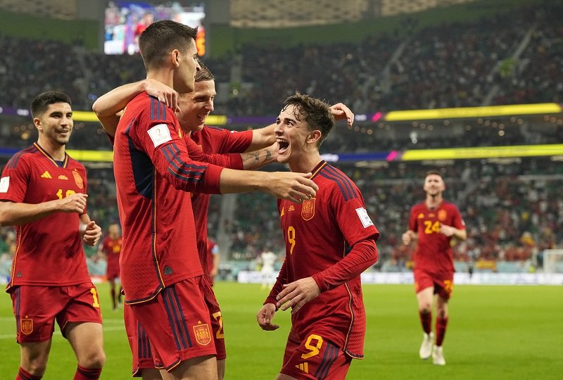 تعرف على تشكيل منتخب إسبانيا الرسمي في مواجهة إيطاليا بالدور نصف النهائي لدوري الأمم الأوروبية تعرف على تشكيل منتخب إسبانيا الرسمي في مواجهة إيطاليا بالدور نصف النهائي لدوري الأمم الأوروبية