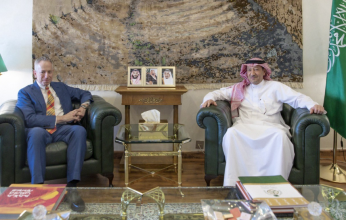 السعودية و أمريكا تبحثان سبل تعزيز العلاقات الثنائية بين البلدين