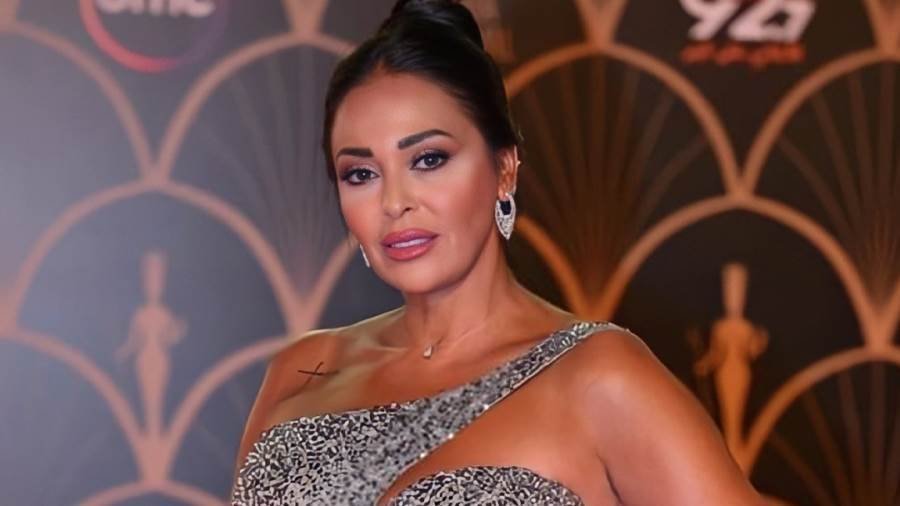 داليا البحيرى: أول مرة أمثل مسرح كانت مع هانى رمزى داليا البحيرى: أول مرة أمثل مسرح كانت مع هانى رمزى