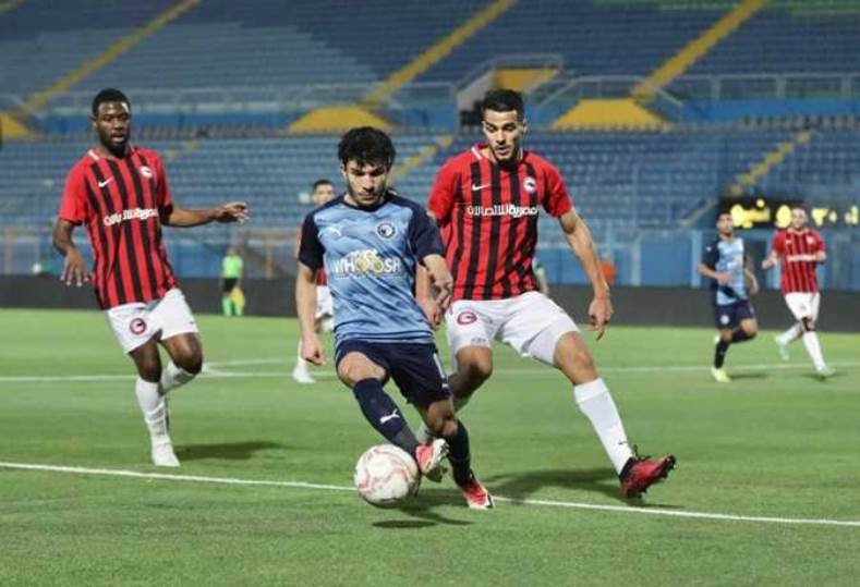 فريق بيراميدز يفوز على فيوتشر بهدف نظيف في الدوري المصري فريق بيراميدز يفوز على فيوتشر بهدف نظيف في الدوري المصري