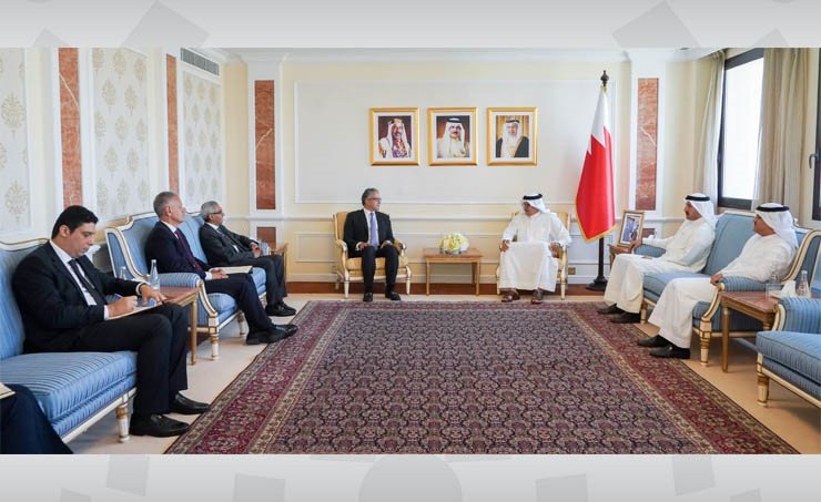 وزير خارجية البحرين يبحث مع العناني أوجه العلاقات الأخوية الوطيدة بين البلدين وزير خارجية البحرين يبحث مع العناني أوجه العلاقات الأخوية الوطيدة بين البلدين