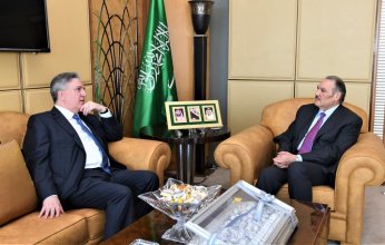 سفير السعودية لدى مصر يستقبل القائم بأعمال السفارة الأمريكية لدى القاهرة