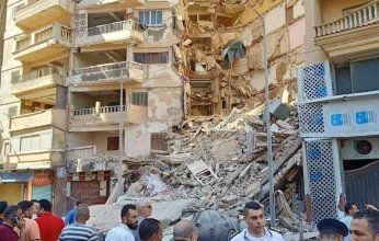 مصر.. 4 مصابين جراء انهيار عقار الإسكندرية حتى الآن