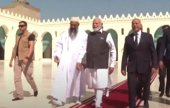بالفيديو.. رئيس وزراء الهند يزور مسجد الحاكم بأمر الله التاريخي في القاهرة