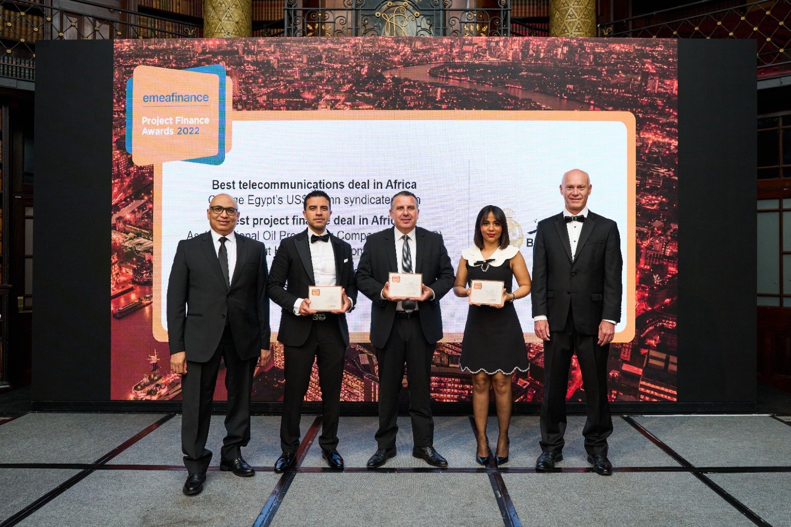 بنك مصر يحصد عدة جوائز عن أفضل العمليات التمويلية لعام 2022 من مؤسسة EMEA Finance العالمية بنك مصر يحصد عدة جوائز عن أفضل العمليات التمويلية لعام 2022 من مؤسسة EMEA Finance العالمية