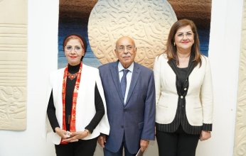 وزيرة التخطيط المصرية تشارك في افتتاح معرض الفنانة سهير عثمان بمتحف محمود مختار