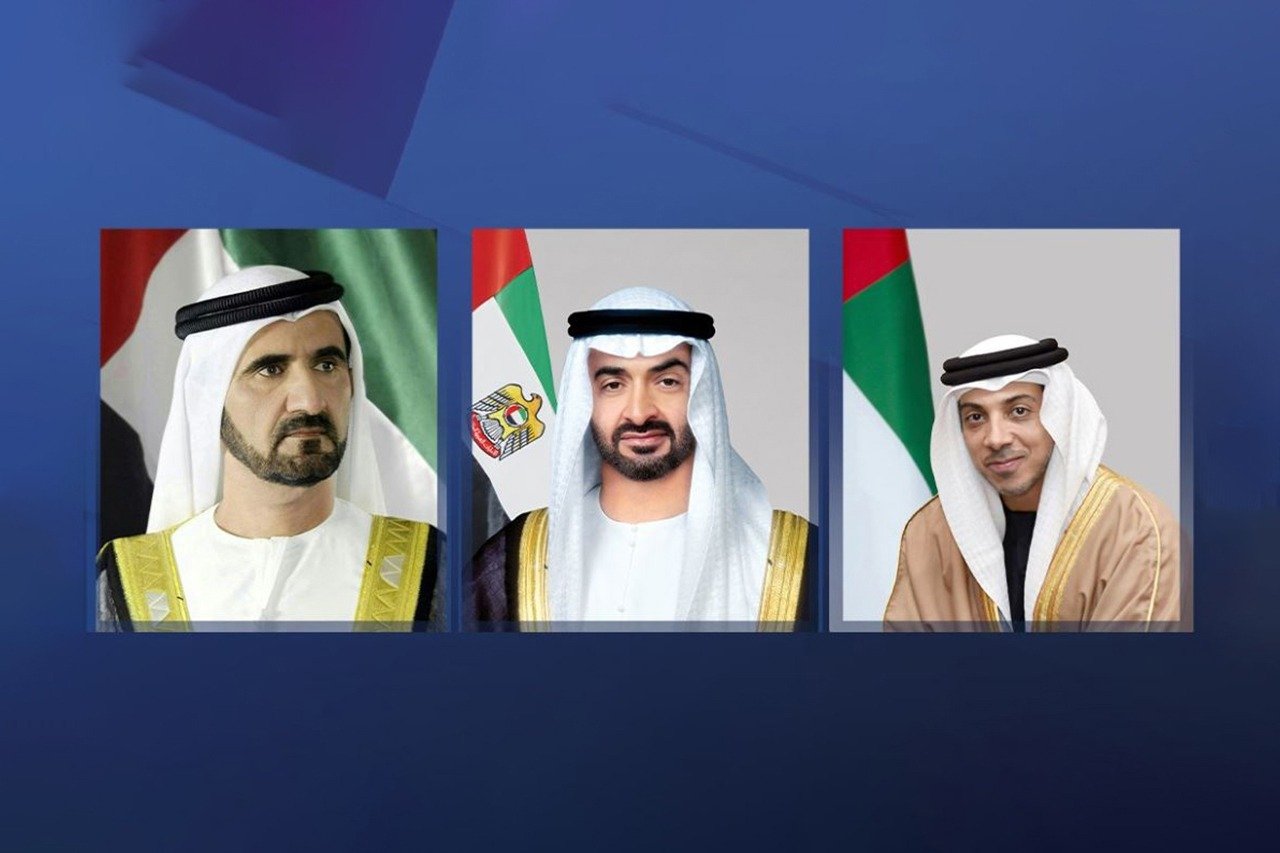 رئيس الاإمارات ونائباه يهنئون رئيس موزمبيق بذكرى استقلال بلاده رئيس الاإمارات ونائباه يهنئون رئيس موزمبيق بذكرى استقلال بلاده