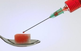 أخصائية تغذية تكشف عن علامات تشير إلى ارتفاع نسبة السكر في النظام الغذائي