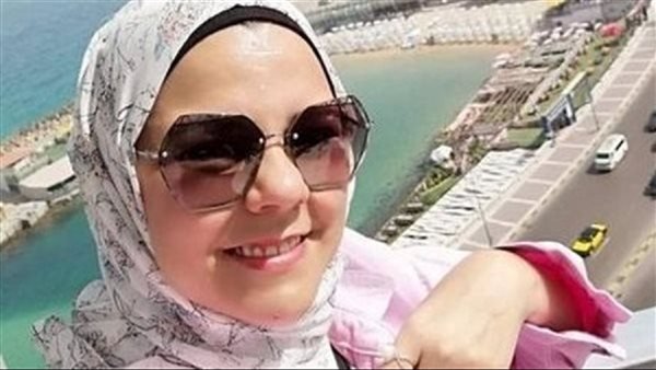 بسبب الطقس السيئ.. وفاة مهندسة في مصر سقطت عليها لوحة إعلانات بسبب الطقس السيئ.. وفاة مهندسة في مصر سقطت عليها لوحة إعلانات