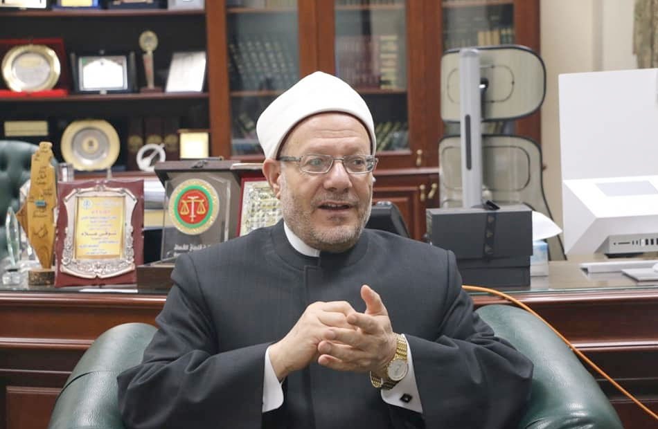مفتي الجمهورية يهنئ الرئيس السيسي والشعب المصري بالذكرى العاشرة لـ«ثورة 30 يونيو مفتي الجمهورية يهنئ الرئيس السيسي والشعب المصري بالذكرى العاشرة لـ«ثورة 30 يونيو
