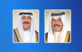 أمير الكويت وولي عهده يعزيان رئيس باكستان بضحايا الهجوم الإرهابي