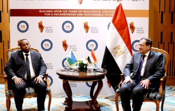 الملا يؤكد استعداد مصر تقديم كافة أوجه الدعم لجيبوتي سواء في القطاع البترولى او التعدينى