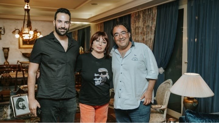 دموع نبيلة عبيد في فيلم تسجيلي عن "قزاز" دموع نبيلة عبيد في فيلم تسجيلي عن "قزاز"
