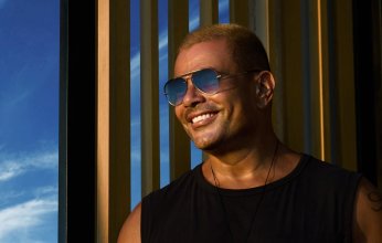 عمرو دياب يتصدر "توب أنغامي" عربيًا بـ "خلص على قلبي"